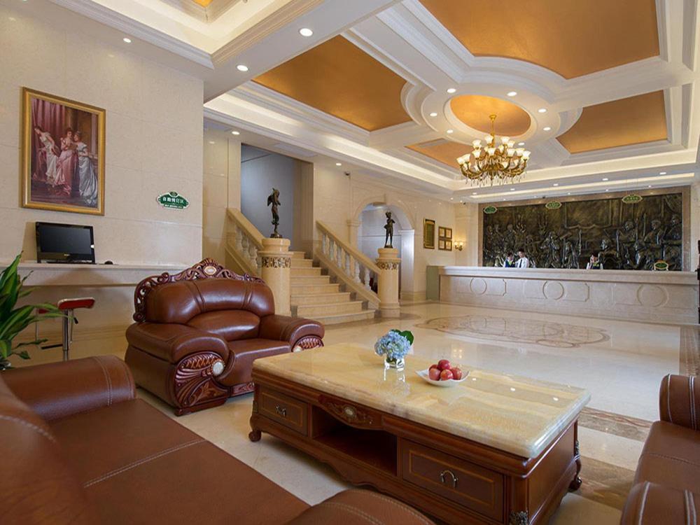Vienna Hotel Chaozhou Plaza Exterior photo