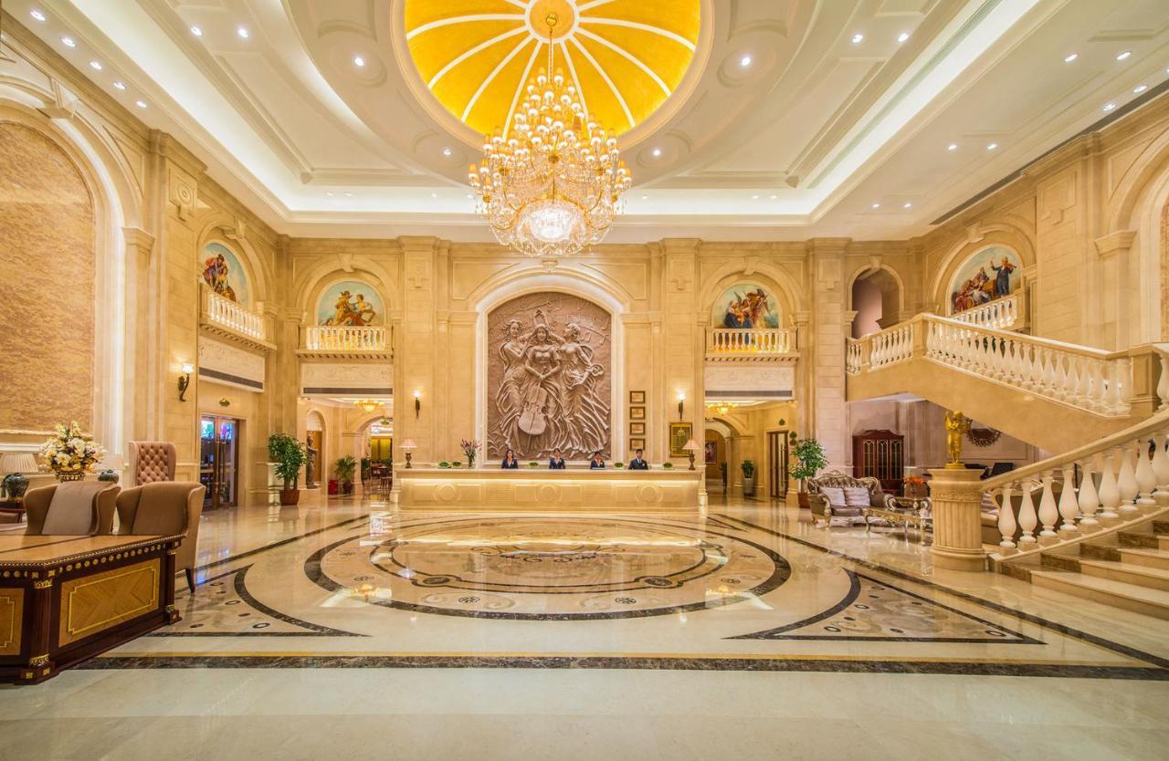 Vienna Hotel Chaozhou Plaza Exterior photo
